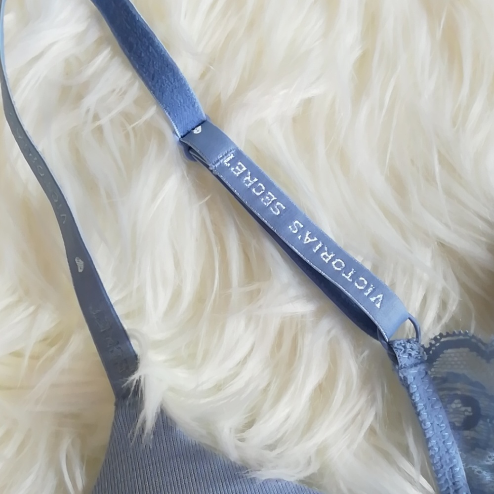 🌻Victoria's Secret blue racer back padded bra - Picture 2 of 5